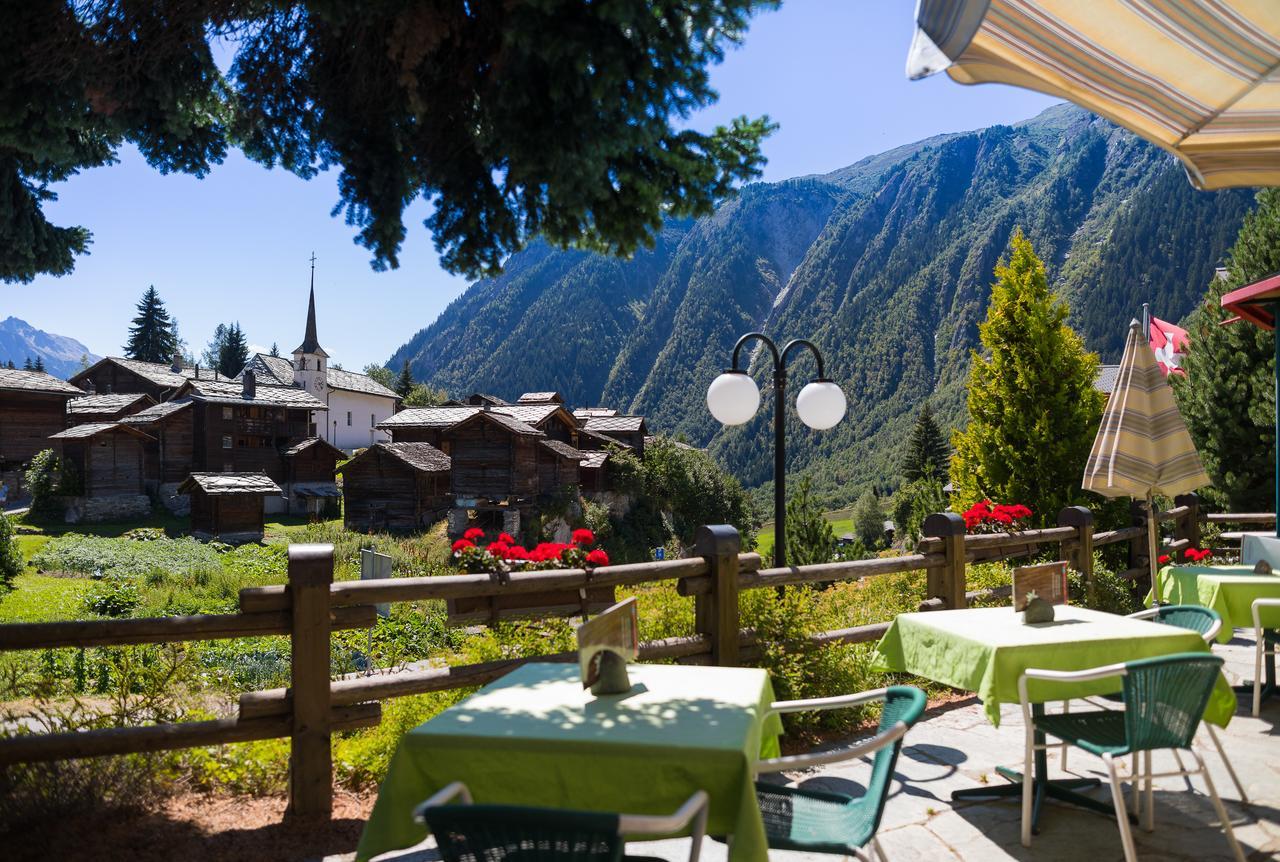 Hotel Blattnerhof Blatten bei Naters Exteriör bild